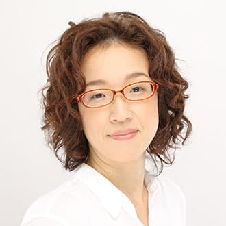 登石麻恭子